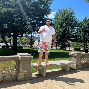 Meet your Posher, Juanito